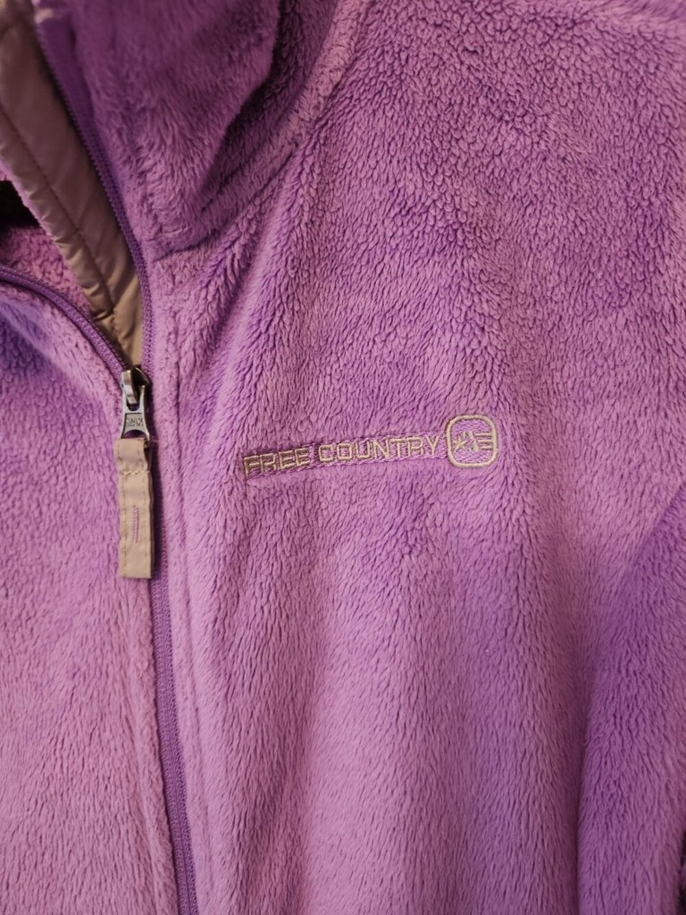 💜 Free Country Fleece Jacket | Size Large | Cozy Zip Up | Soft Warm Layer 💜 - Picture 4 of 11